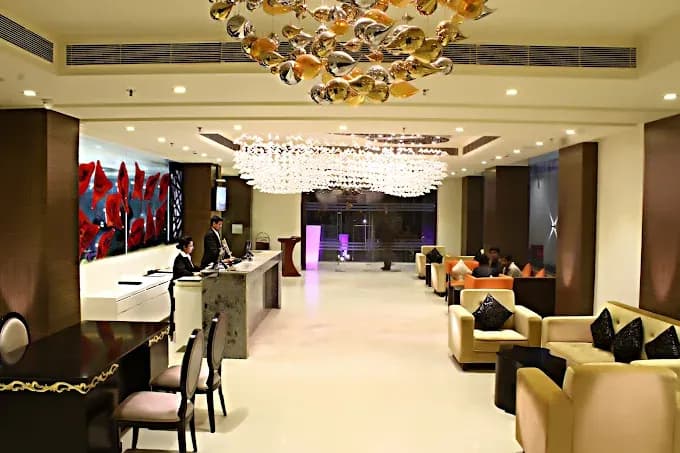 The Panache - Hotel in West of Ram Gulam Chowk, South Gandhi Maidan, Raja Ji Salai, Lodipur, Patna, Bihar 800001, India