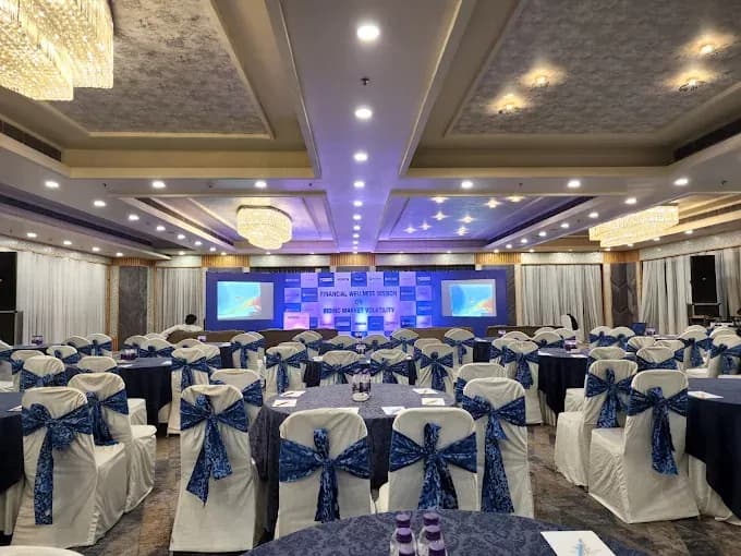 The Panache - Hotel in West of Ram Gulam Chowk, South Gandhi Maidan, Raja Ji Salai, Lodipur, Patna, Bihar 800001, India