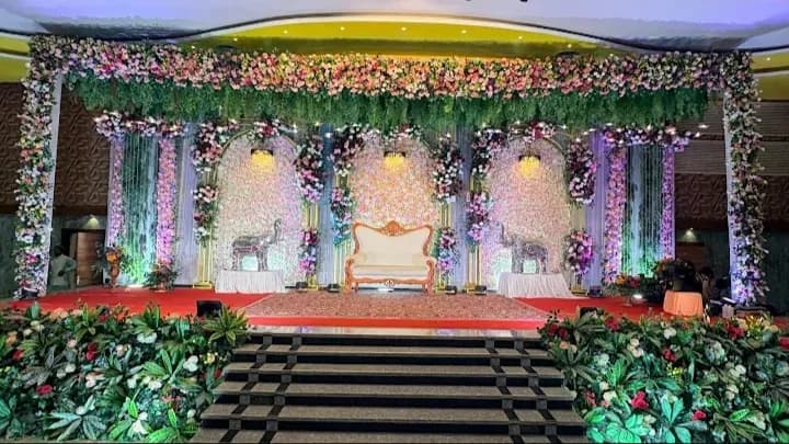 Pink City Banquet - Hotel in Metro Pillar No - 175, Gaya Road, near Bairiya Bus Stand, Badi, Pahari, Patna, Bihar 800007, India